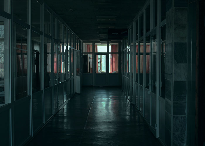 &ldquo;He Is Married&rdquo;: Person Sees What They Weren&rsquo;t Supposed To At Office Xmas Party, Needs Advice