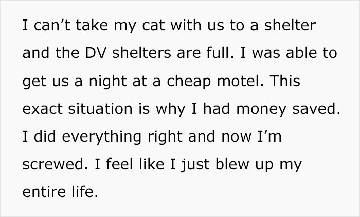 Woman Asks If She's Being Paranoid Over BF's Weird Behavior, People Tell Her To Run While She Can Woman Asks If She's Being Paranoid Over BF's Weird Behavior, People Tell Her To Run While She Can