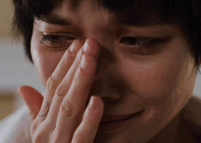 40 Uplifting Stories Of Girls Supporting Girls Unexpectedly