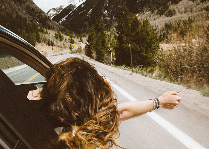 40 Uplifting Stories Of Girls Supporting Girls Unexpectedly