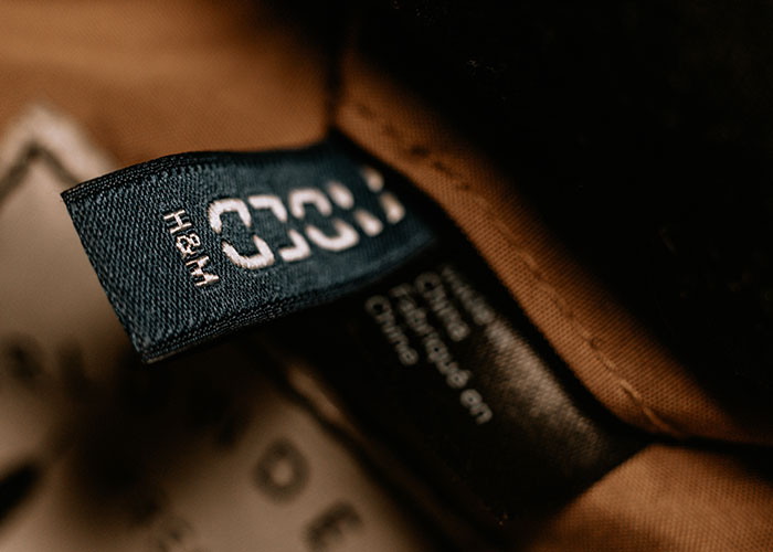 40 Uplifting Stories Of Girls Supporting Girls Unexpectedly