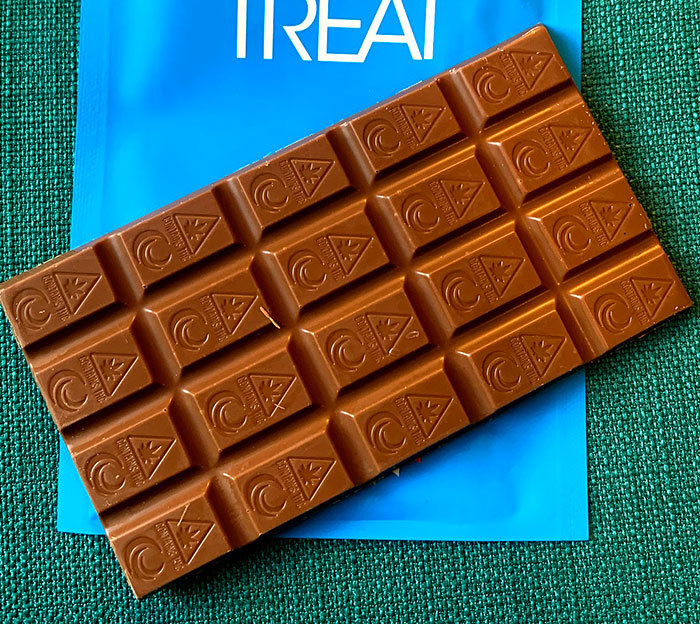 35 People Share Their Holiday 'Bonuses' That Are So Bad, They're Insulting