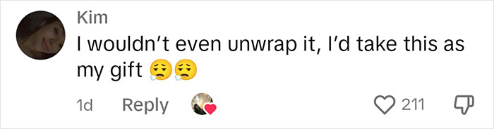 Person Hides What Their Actual Gifts Are, And The Results Are Hilariously Impressive Person Hides What Their Actual Gifts Are, And The Results Are Hilariously Impressive