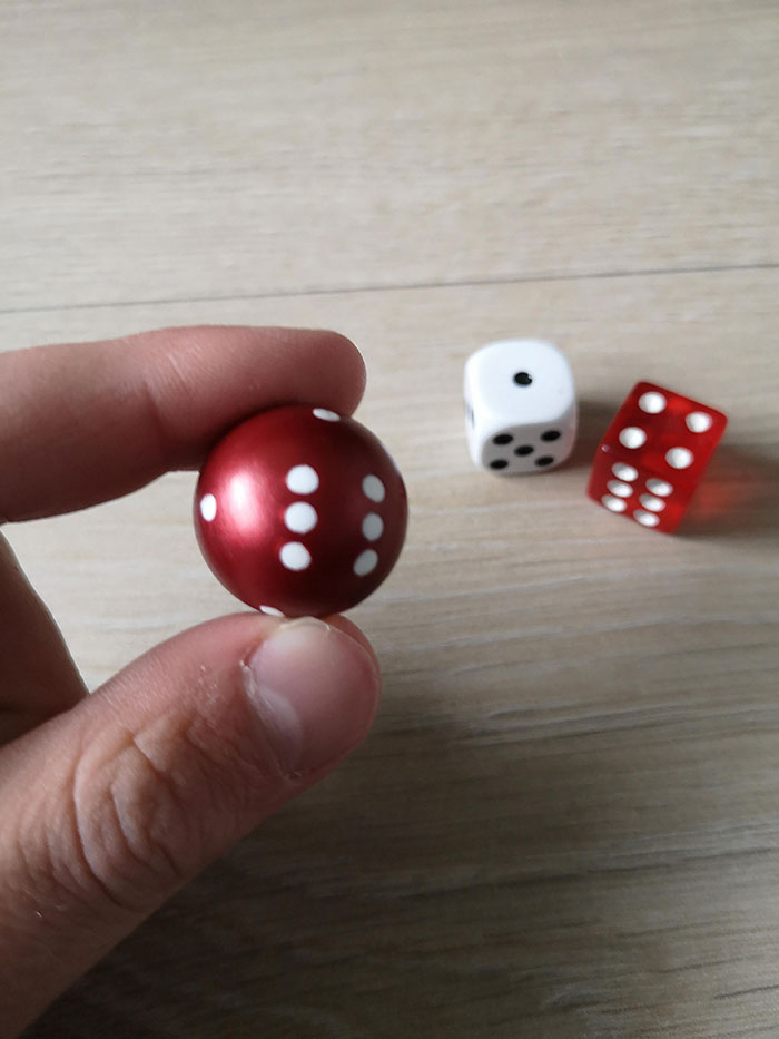 50 Of The Most Bizarre Pics That Got Posted On This No Context Instagram Page