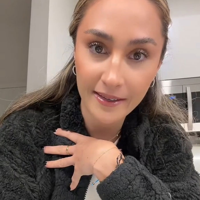 &ldquo;I Birthed Her&rdquo;: People Fume After Woman Turns Down $200k Offer From Stranger To Buy Her Dog