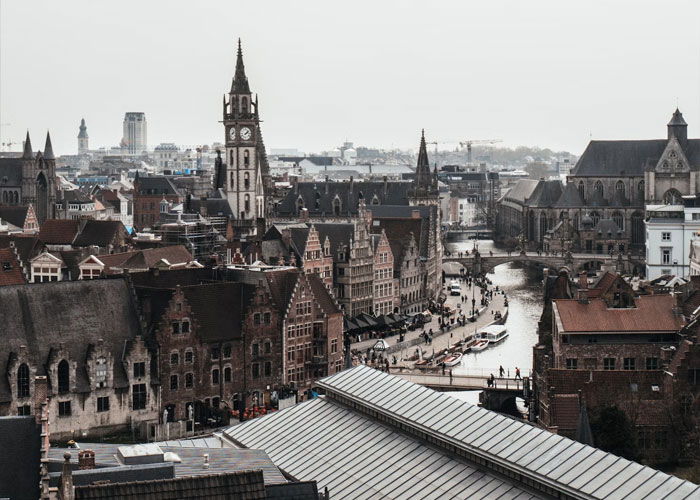 “Americans, What Do Europeans Have Every Day That You See As A Luxury?” (30 Opinions)