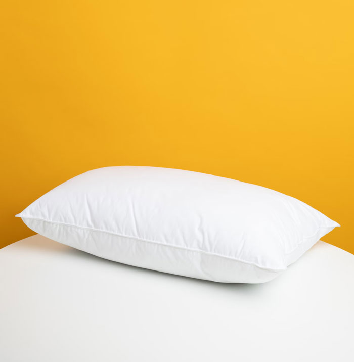 "What Is A Red Flag To See In Someone's Home?": 30 Honest Answers