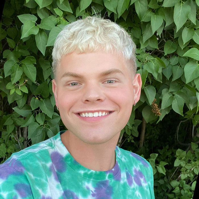 &ldquo;A Work Of Art&rdquo;: Celebrities Respond To &ldquo;Doll Artist&rdquo; Who Remakes Barbies In Their Image