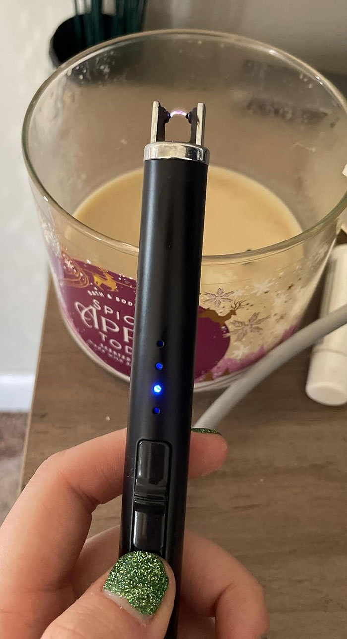  The Electric Candle Lighter, A Gift That'll Fire Things Up, Offers Modern Functionality And Treble Safety Design For A Worry-Free And Romantic Candlelit Atmosphere!