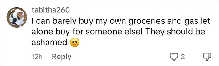 Walmart Shopper Caught In Self-Checkout Scam As Furious Employee Calls Security