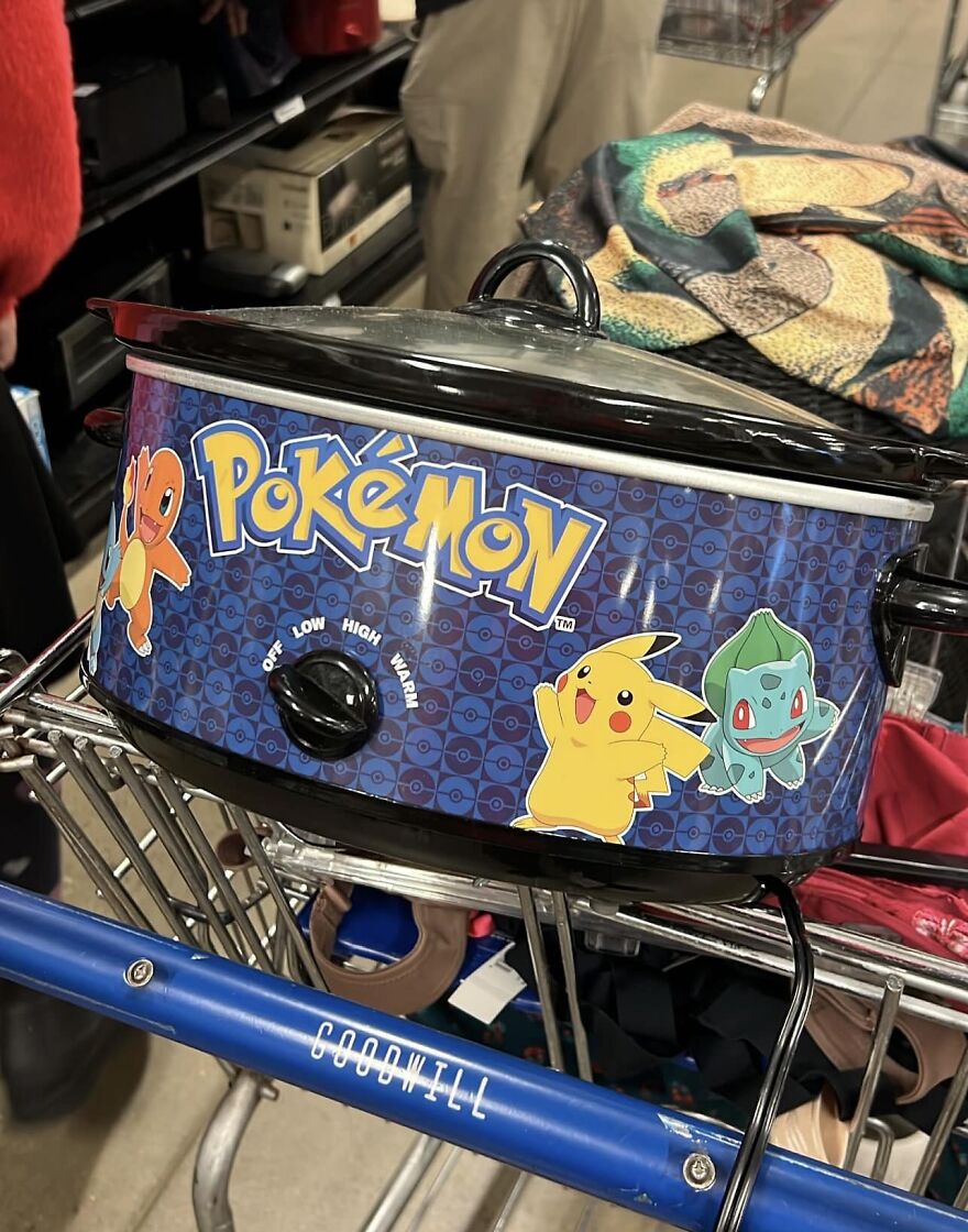 Snagged This As Part Of My Bestie’s Christmas Present Today At The Lawrenceville Goodwill In Pittsburgh, Pa For $6.59