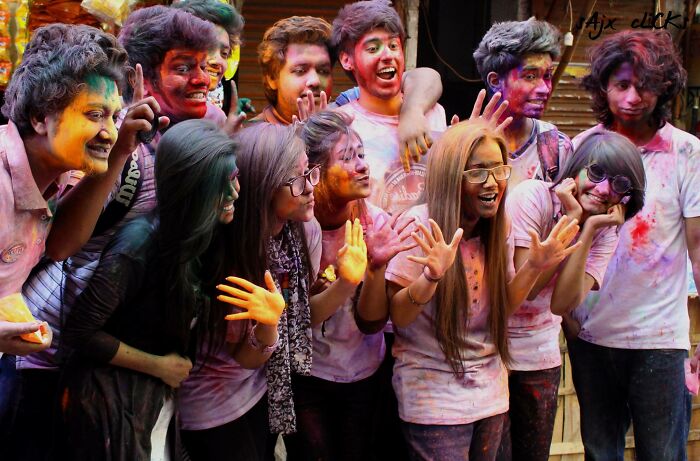 Here Are 20 Untitled Photographs I Took