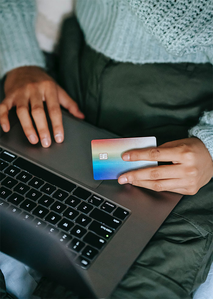 People Who Are 40 And Over Share Their Biggest Regrets So You Can Learn From Their Mistakes