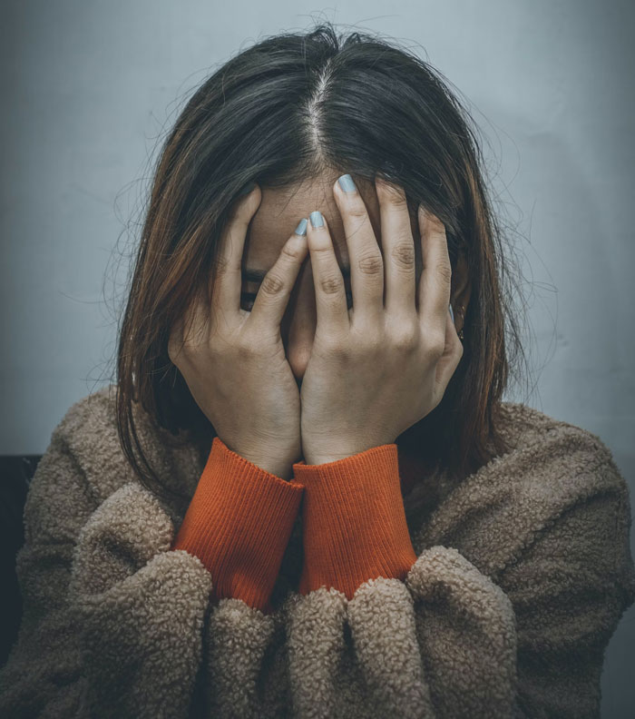 “What Is Your Most Frequent Form Of Internalized Misogyny?”: 30 Women Reply