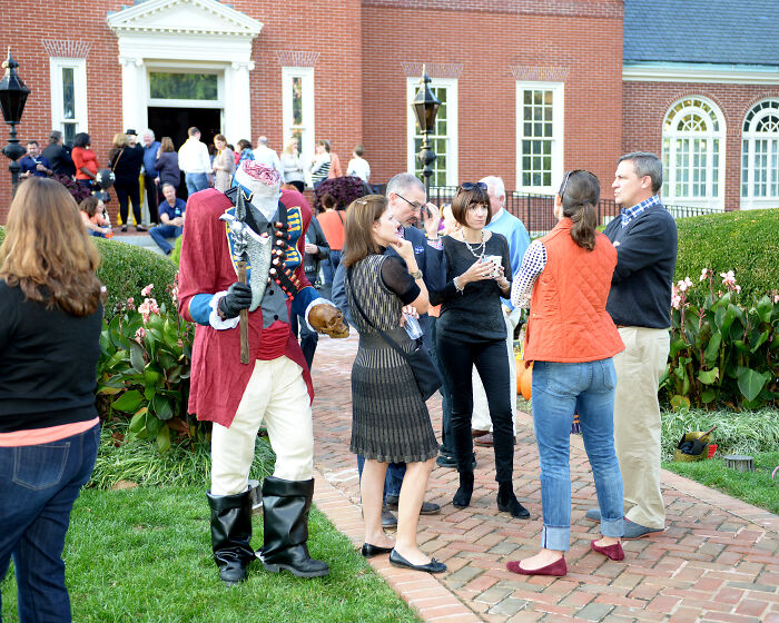 Being Picked Last In Gym Class Hurts, But Here Are 34 Adult Situations That Are As Painful