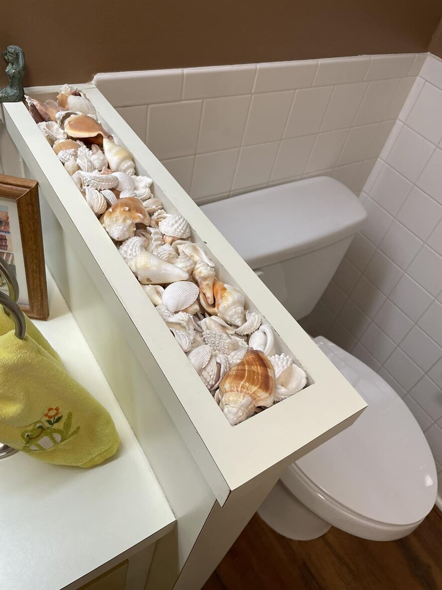 Remnants From Around The Time The Super Nintendo Made Its Debut At My Grandpa’s House