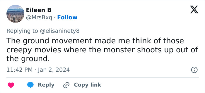 Street &ldquo;Liquefaction&rdquo; Stuns People As Japanese Hospital Worker Films Terrifying Earthquake