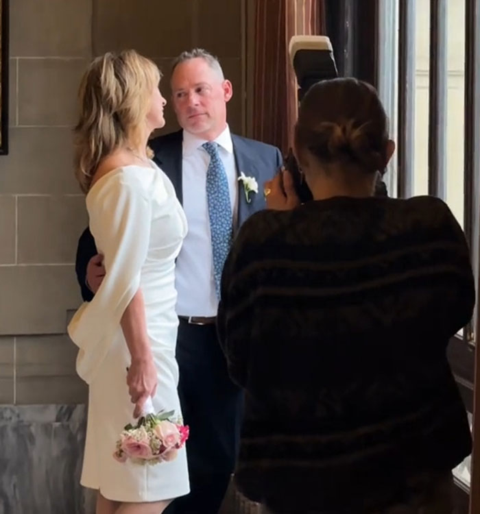 Divorced Couple Gets “Successfully Parent Trapped” During The Pandemic Confinement And Re-marry Divorced Couple Gets “Successfully Parent Trapped” During The Pandemic Confinement And Re-marry