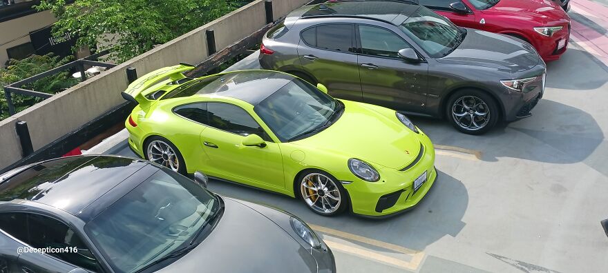 Lichtgrün Porsche Gt3, Germany Does Cars Best