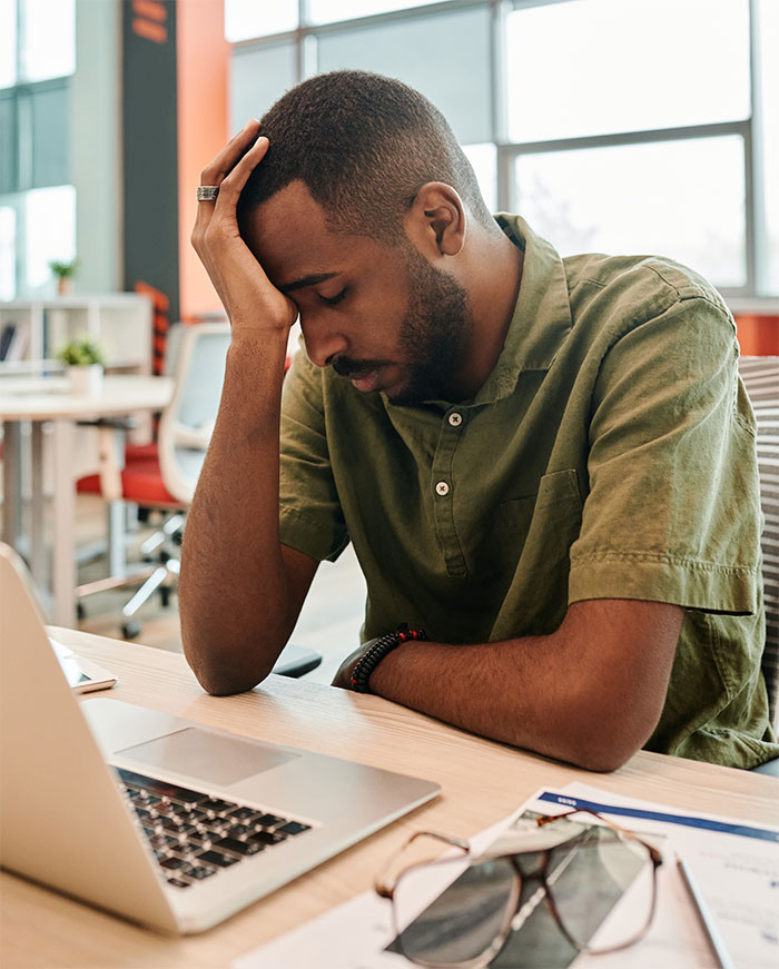 People Who Are 40 And Over Share Their Biggest Regrets So You Can Learn From Their Mistakes