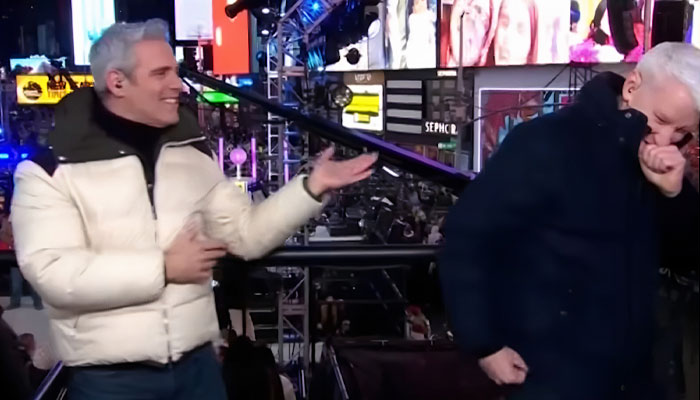 &ldquo;The Funniest TV Moment Of 2023&rdquo;: Anderson Cooper Can&rsquo;t Stop Laughing At John Mayer In Cat Cafe