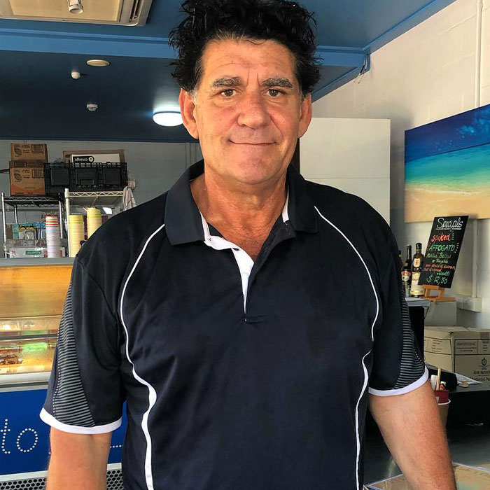 Mom Tries To Cancel Cafe That Kicked Out Crying Toddler, Faces Backlash Instead