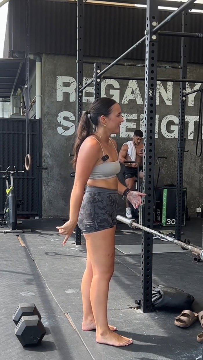 &ldquo;What The F*** Happened There?&ldquo;: Woman Defends Herself After &ldquo;Gym Bro&rdquo; Interrupts Her Workout