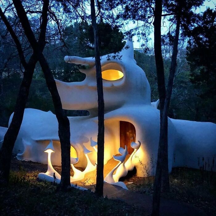 Charles Harker’s Bloom House In Austin, Texas