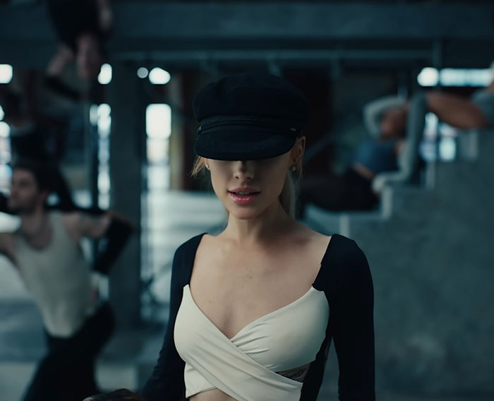 &ldquo;Can We Just Cancel Her?&ldquo;: Ariana Grande Loses 350k Followers Amid New Controversial Single