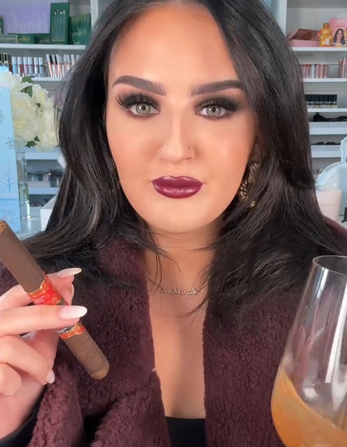 &ldquo;This Is Not Just a Look&rdquo;: Real Mob Wife Reacts To &ldquo;Mob Wife Aesthetic&rdquo; That&rsquo;s Taking TikTok By Storm