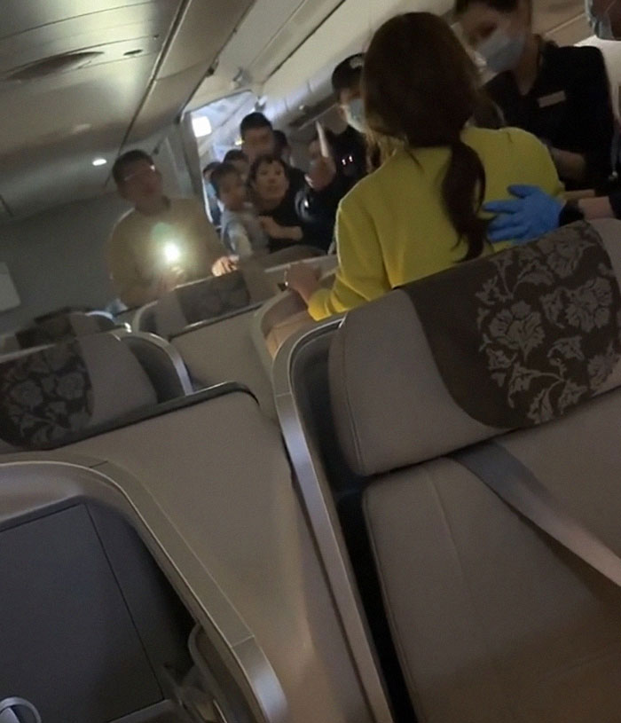 &ldquo;We Won&rsquo;t Tolerate It&rdquo;: Man Who Delayed A Flight By 3 Hours Gets Slammed By Airplane Passengers