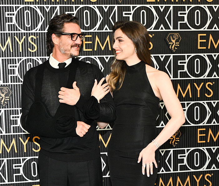 “One Of The Most Powerful People”: Pedro Pascal Graces The Emmys Red Carpet With Trans Sister Lux “One Of The Most Powerful People”: Pedro Pascal Graces The Emmys Red Carpet With Trans Sister Lux