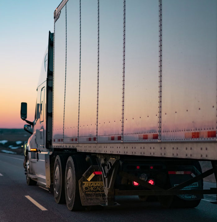 30 People With Rich Friends Share What They Do For Work