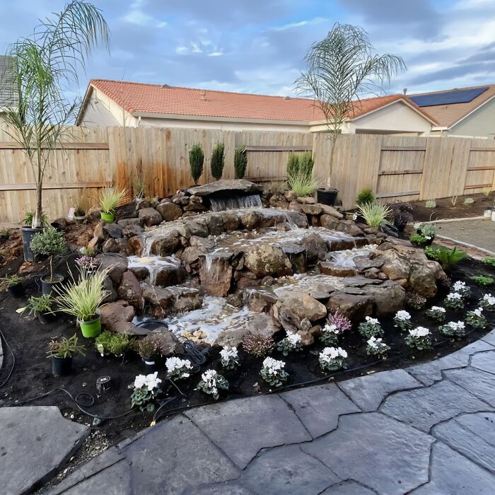 Front yard with rocks and stones decorations