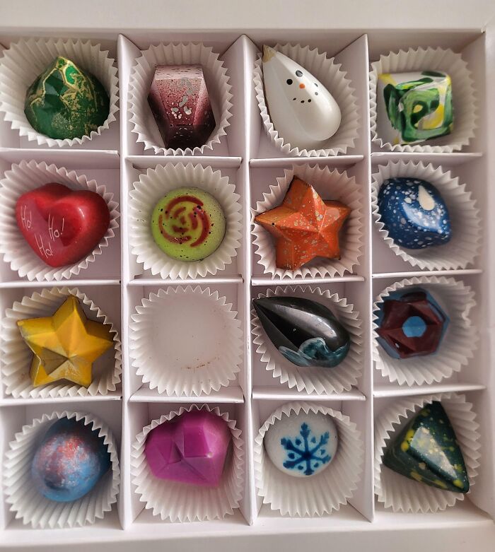 My Neighbor's Kid Was Tasked With Bringing My Mom Some Chocolates