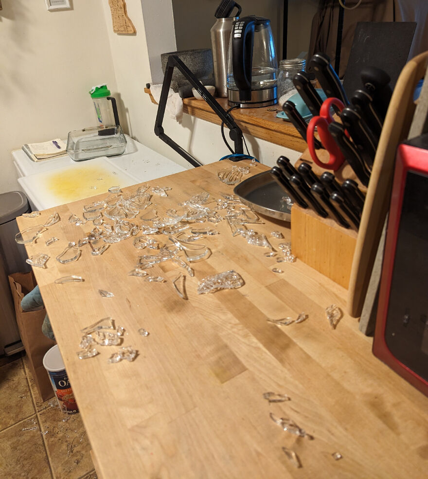 My Tempered Glass Mixing Bowl Exploded Today. Now I'm Wondering If I Should Toss The Rest Of The Set