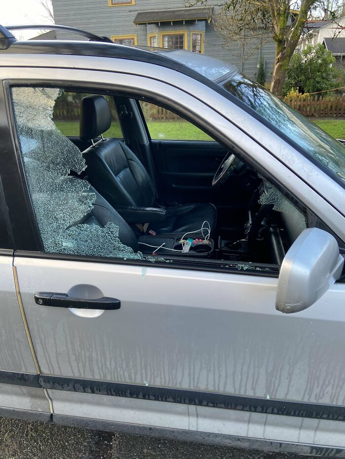 Car Broken Into Before A Snow Storm