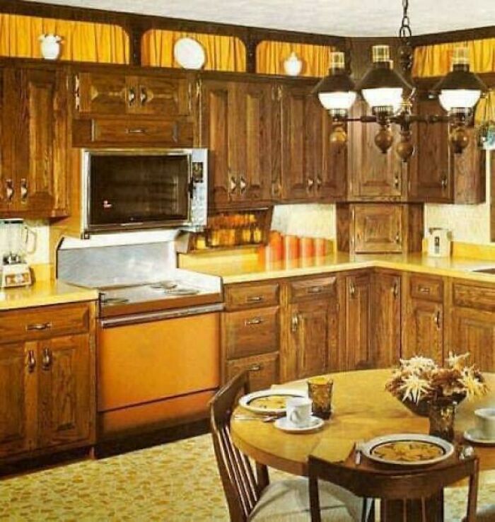 Harvest Gold Kitchen Heaven, 1970s