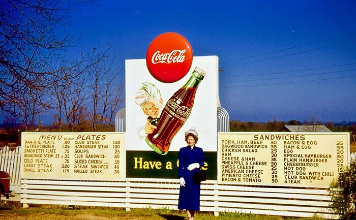 Unknown Drive-In In Southern Us Circa 1950