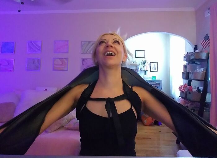 Watch Her Stress Melt Away Under The Warm Embrace Of The Shiatsu Neck Massager. It's Your Ticket To Becoming The Ultimate Relaxation Mvp