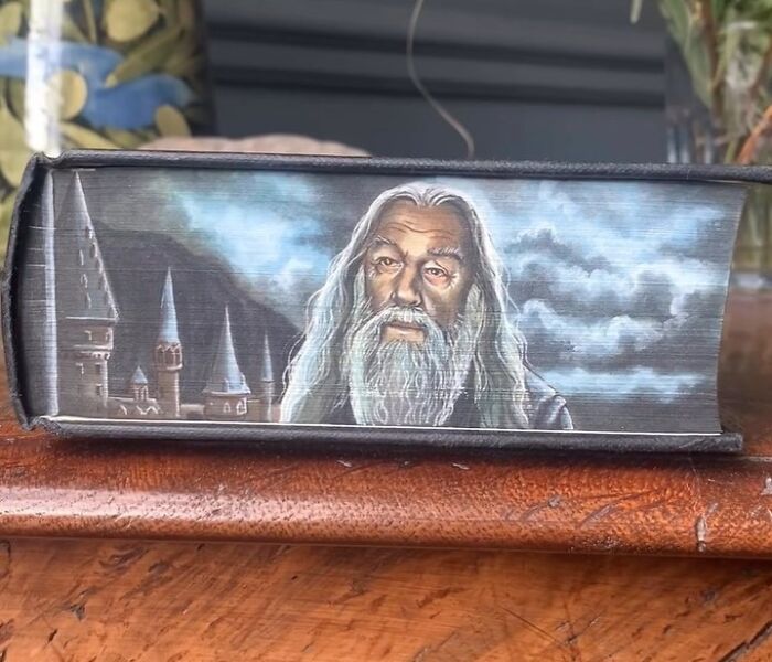 This Talented Artist Makes Beautiful Paintings On The Edges Of Books