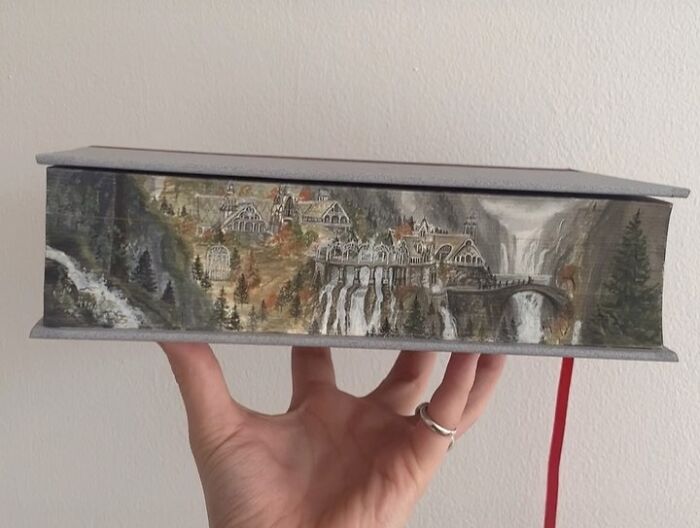 This Talented Artist Makes Beautiful Paintings On The Edges Of Books