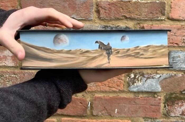 This Talented Artist Makes Beautiful Paintings On The Edges Of Books