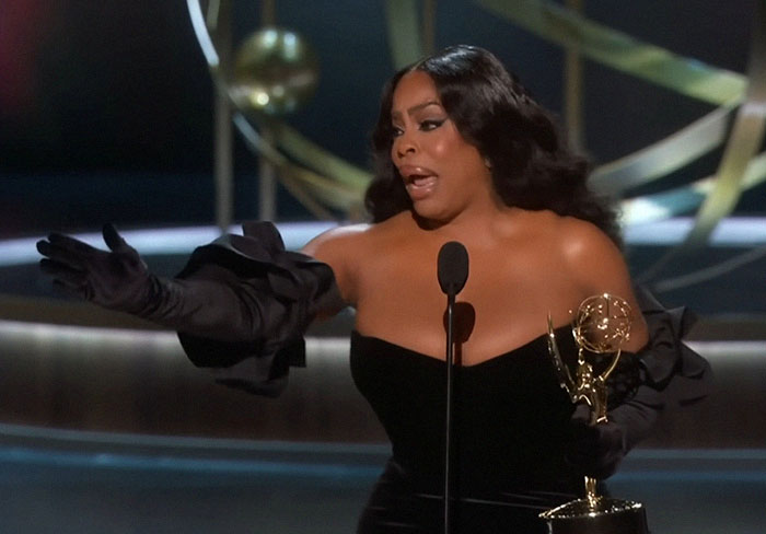 “I Want To Thank Me”: Niecy Nash-Betts Is Praised For Her Acceptance Speech After Winning An Emmy “I Want To Thank Me”: Niecy Nash-Betts Is Praised For Her Acceptance Speech After Winning An Emmy