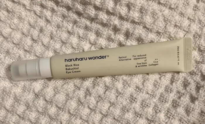 Mother Nature's Anti-Aging Bff, Bakuchiol, Gives You A Reason To Wink In The Mirror Thanks To Haruharu Wonder Black Rice Eye Cream – Keep Your Eye Game Strong And Stress-Free!