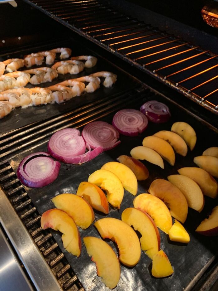 Want Juicy, Flavorful BBQ Without The Mess? Grab These Scorch-Proof Grilling Sheets!