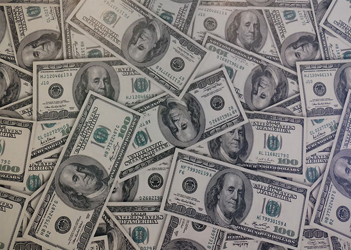 35 Worst Decisions Made By Large Companies That Nearly, Or Did, Shut Them Down