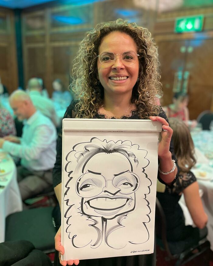 Artist Surprises People With His Caricatures, Showing Their Real Faces In A Funny Way