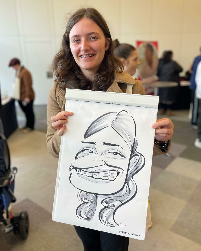 Artist Surprises People With His Caricatures, Showing Their Real Faces In A Funny Way