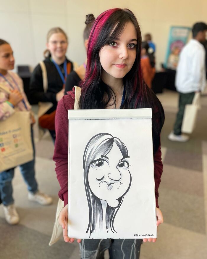 Artist Surprises People With His Caricatures, Showing Their Real Faces In A Funny Way